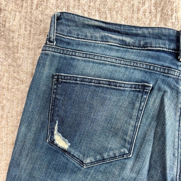 DL1961 Riley Boyfriend Jeans with Relaxed Fit - Picture 10 of 15